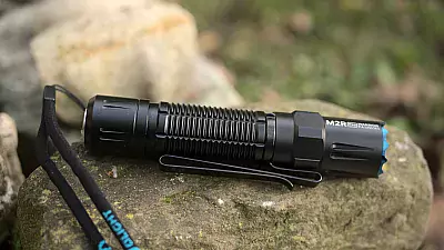 OLIGHT Warrior M2R Pro und die I5T 93