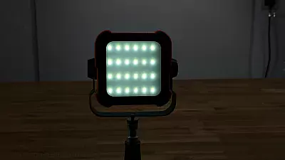 Powerbank mit Licht im Test 14