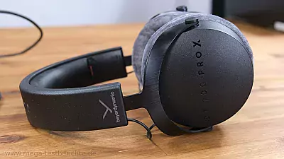 Beyerdynamic DT 700 Pro X 11