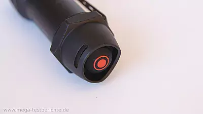 LED Lenser F1 im Test - Taste