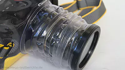 EOS-Kamera im EWA Marine U-AX - Objektiv