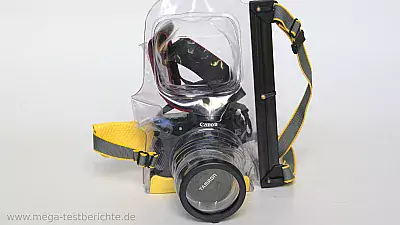 EOS-Kamera in der EWA Marine U-AX Tasche