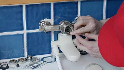 Wasserhahn Reparieren Schritt 7