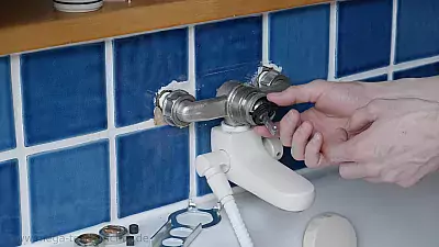 Wasserhahn Reparieren Schritt 6