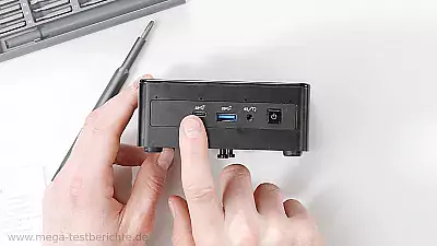 GEEKOM IT8 i5 - Anschlüsse 1