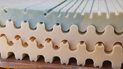 Matratze mit 3 Ebenen aus Schaumstoff