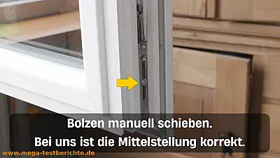 Fensterbeschlag mit Bolzen