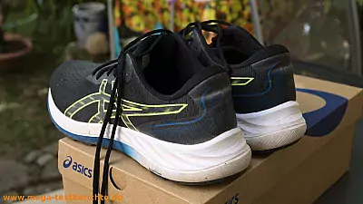 Asics Gel Excite 9 - Seitenansicht