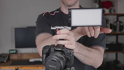 Das G1s wird ausgeklappt