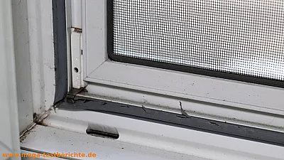 Fliegengitter Bausatz - Kaputter Fenstergummi durch schlechte Halterung