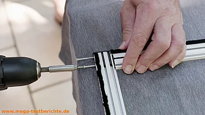 Fliegengitter Bausatz - Rahmen verschrauben