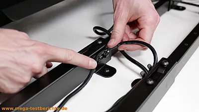 Clouvou Pro Desk - Zusammenbau 5