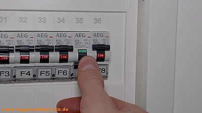 Sicherung - Strom abschalten Sicherung - Strom abschalten