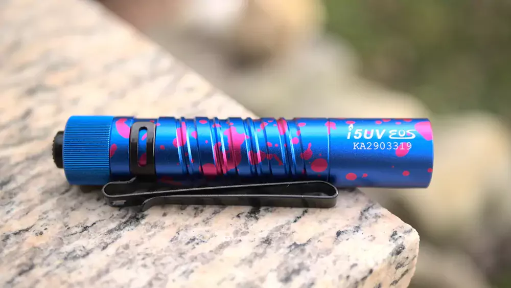 OLIGHT UV-Taschenlampe im Test