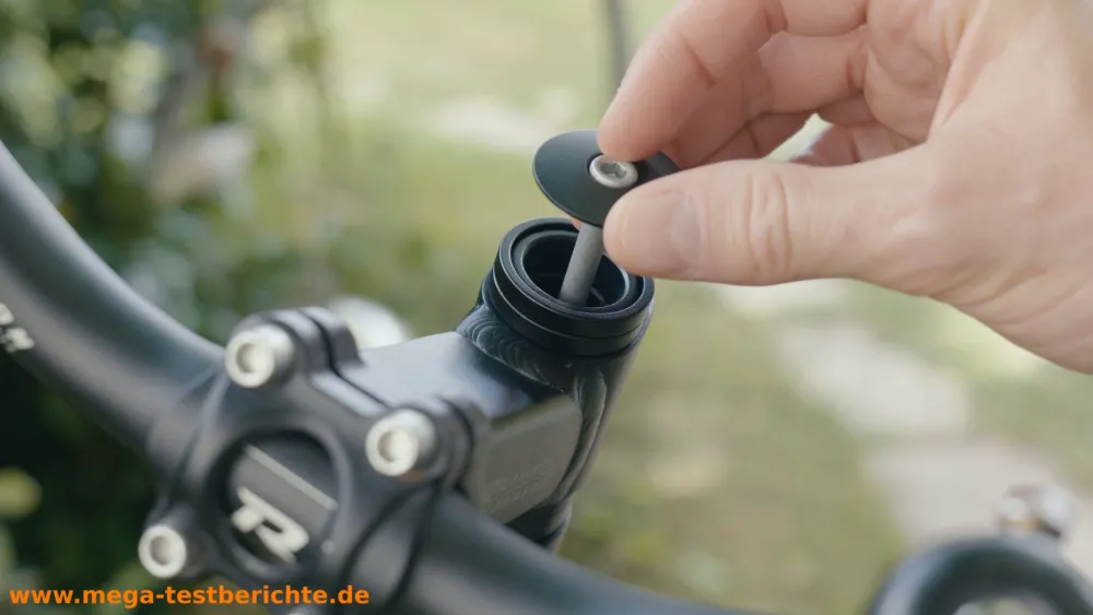 Fahrradlenker erhöhen - Steuerlager-Einstellschraube