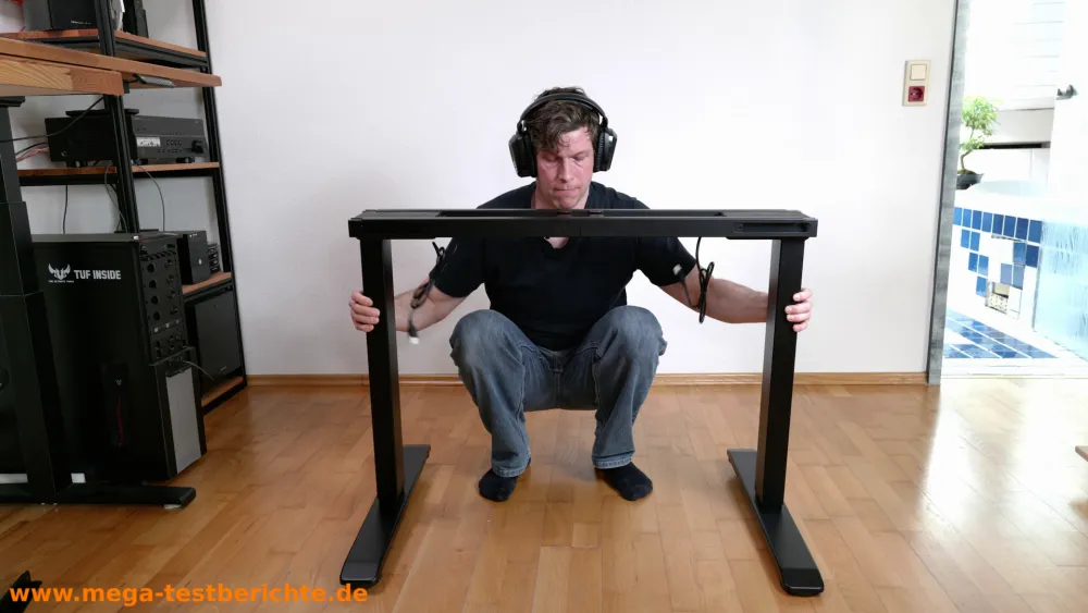 Clouvou Pro Desk - Zusammenbau 2