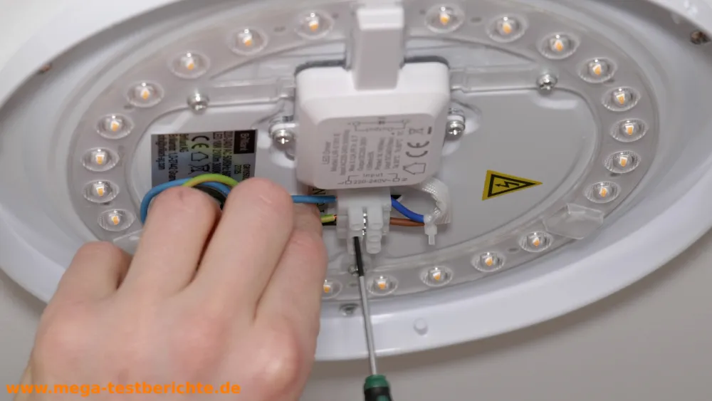 Anschluss der zweiten Lampe