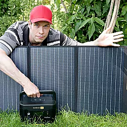 Powerness Powerstation mit Solar im Test