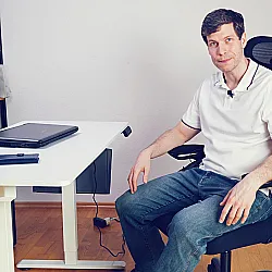 Homeoffice Setup - Songmics Stuhl am Schreibtisch