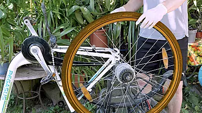 Hinterrad bei einem Fahrrad mit Nabenschaltung ausbauen